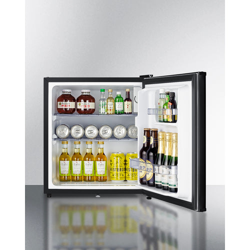 Summit 18" Wide Compact Minibar MB41B