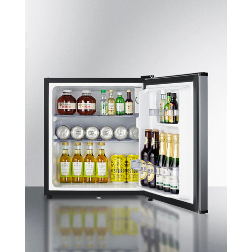 Summit 18" Wide Compact Minibar MB42SS