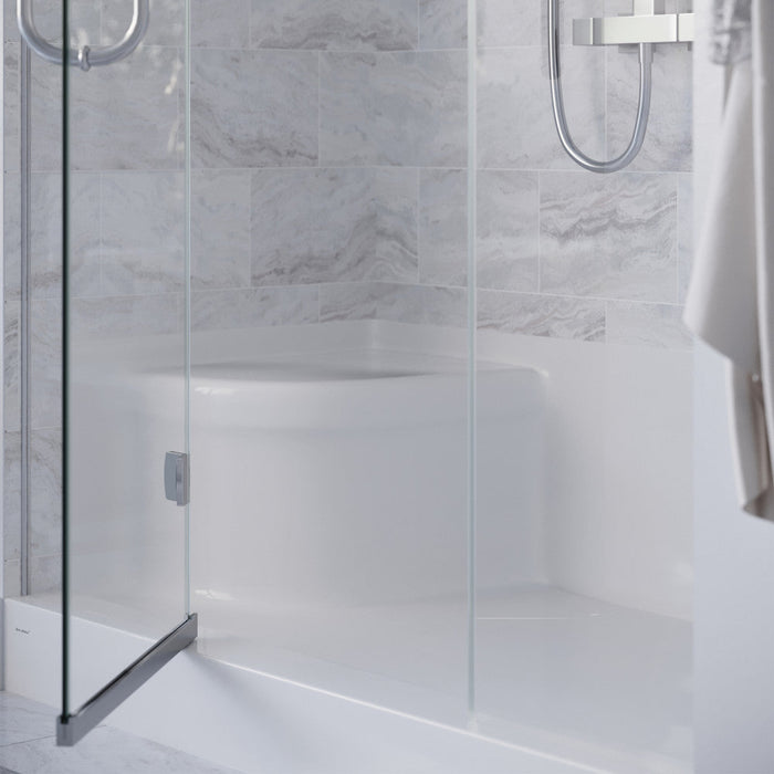 Swiss Madison Aquatique 60" x 32" Single Threshold Shower Base With Right Hand Drain and Integral Left Hand Seat in White - SM-SB538W