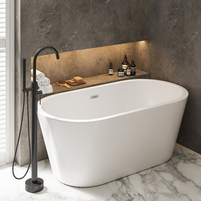 Swiss Madison Claire 60" Freestanding Bathtub - SM-FB590