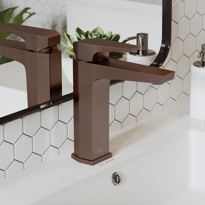 Swiss Madison Voltaire Single Hole, Single-Handle, Bathroom Faucet in Oil Rubbed Bronze - SM-BF40OR